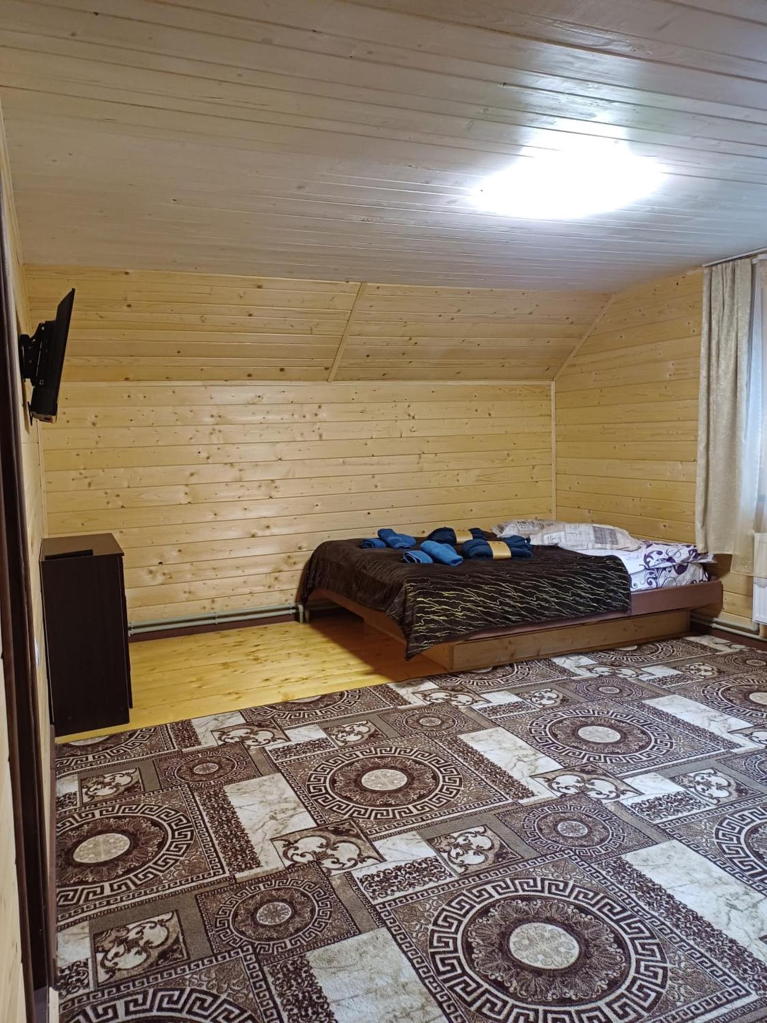 Карпатський Котедж Karpatian Cottage Vorokhta Bilik gambar